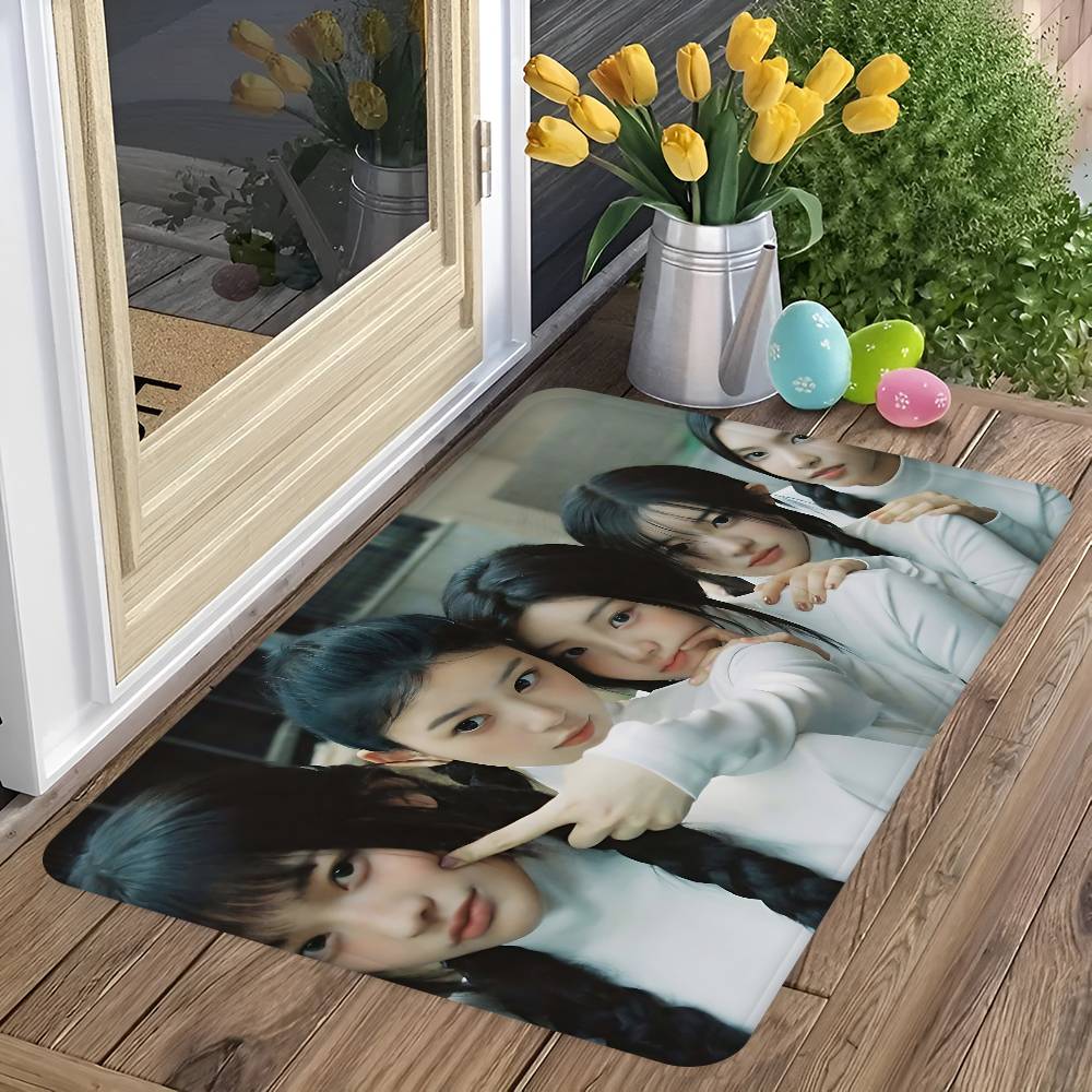 KpopグループI-Illitキュートガール玄関マット北欧ス - Home Textiles Group のレビューと価格